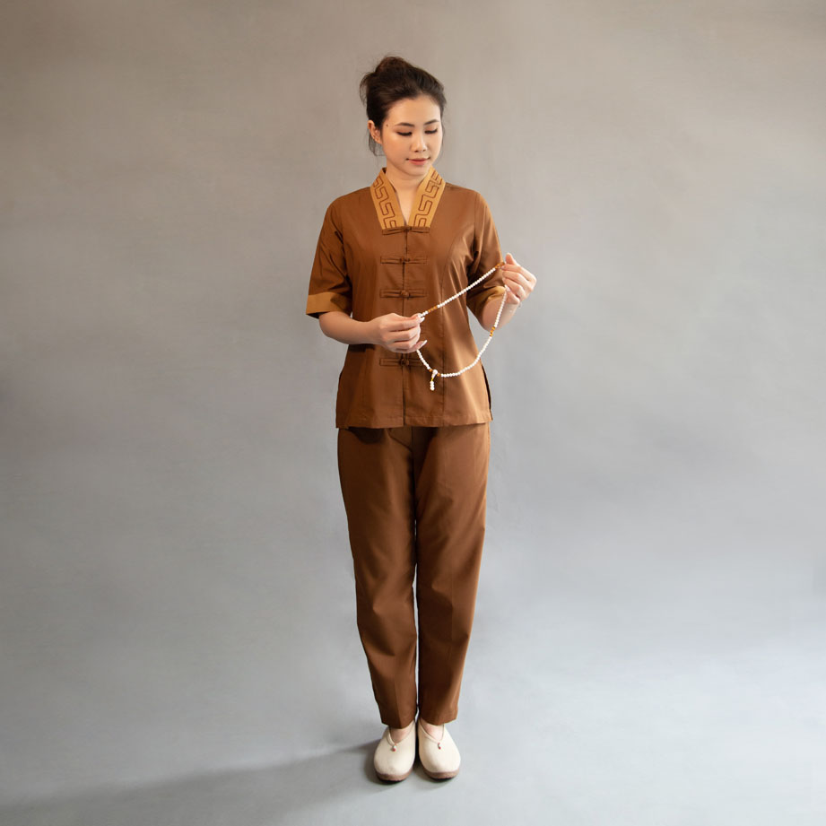 Bộ Quần Áo Phật Tử Nữ Cổ Chữ Y Thêu Như Ý Màu Nâu, Size: XS, S, M, L
